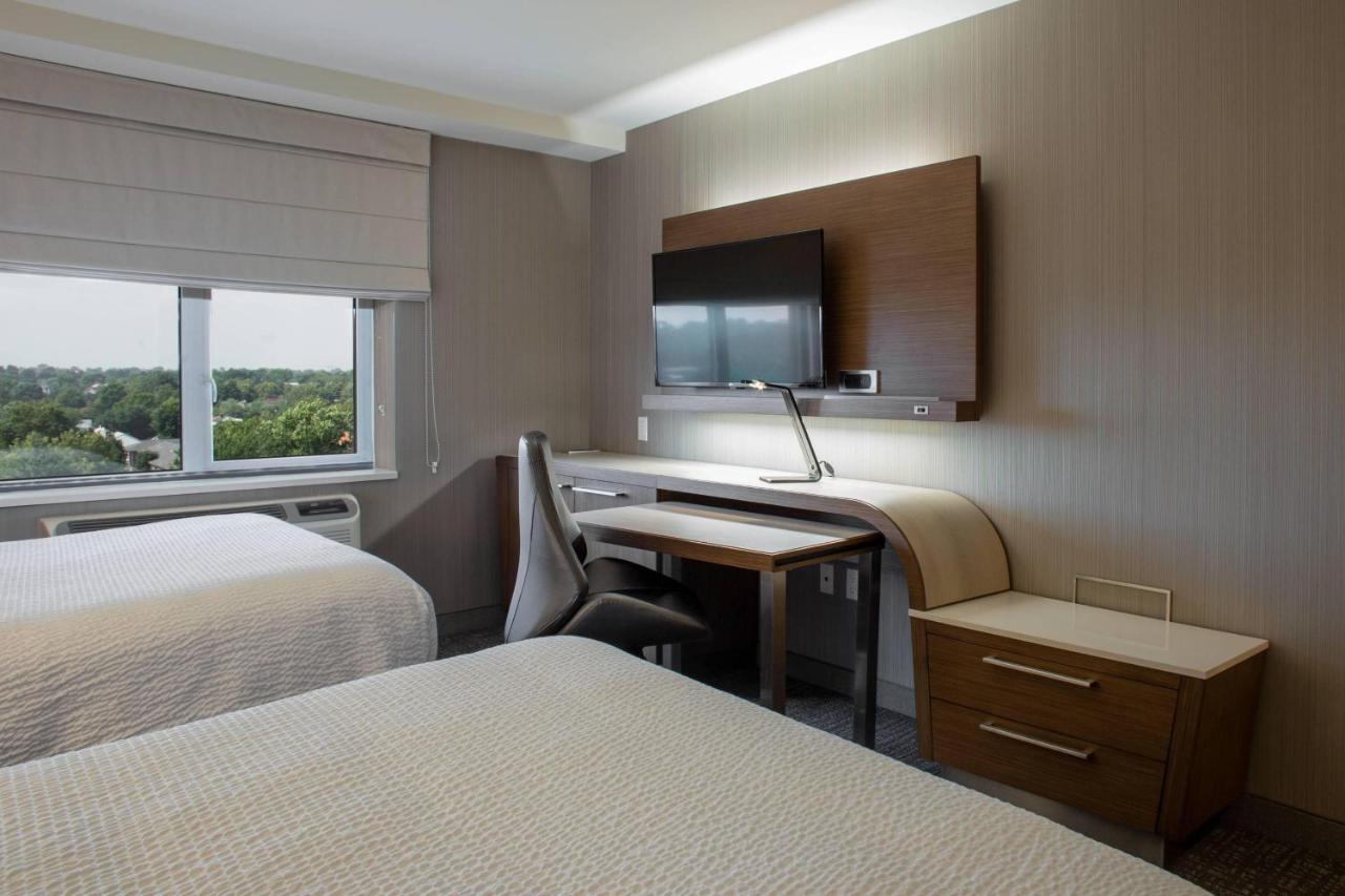 Courtyard By Marriott New York Queens/Fresh Meadows Luaran gambar